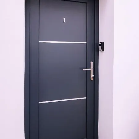 Mani Studio Apartment Sibiu Exterior foto
