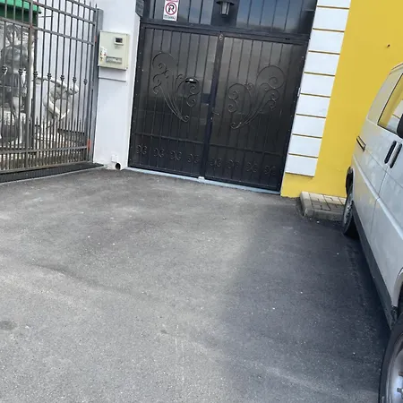 Mani Studio Apartment Sibiu Exterior foto